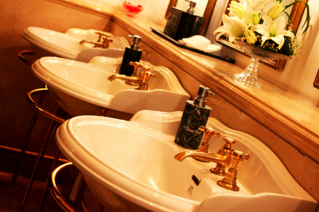 Gold Faucets